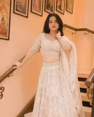 Escort Rajganj